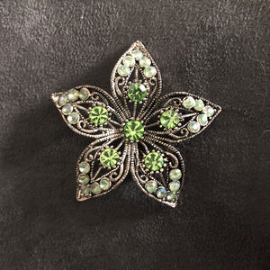 Rhinestone Flower Pin